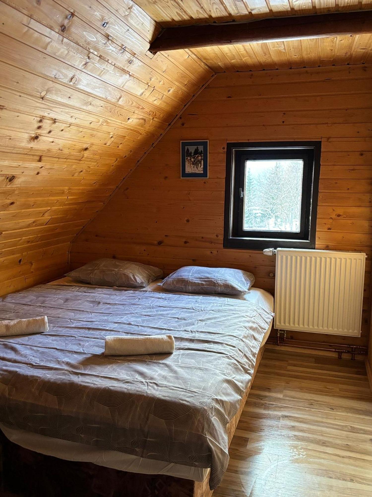 Chatka Evka Dóval Kültér fotó